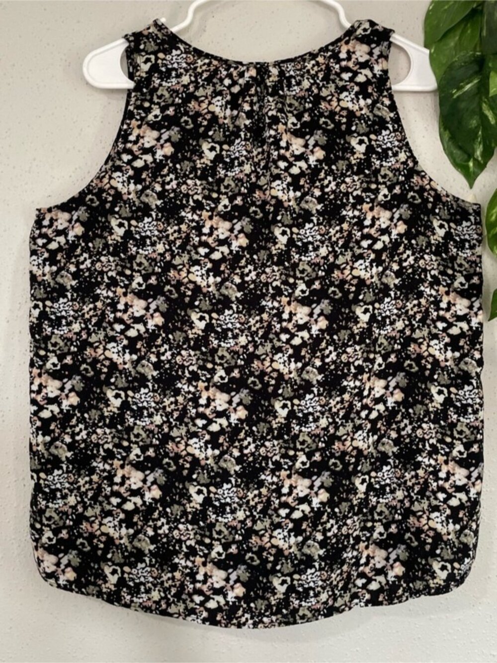Tank Top XL Floral Rayon Sleeveless Blouse Boho Summer - Picture 3 of 3